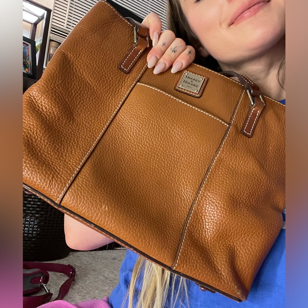 Dooney & Bourke Vintage Lexington Tote Shoulder Bag - Picture 2 of 10